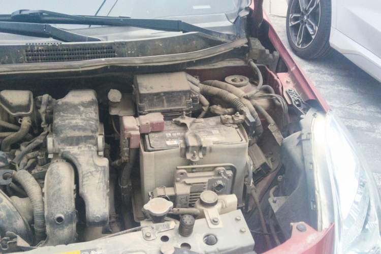 Used Nissan Sunny 2011 1.5XE CVT Comfort Edition Engine Bay Left