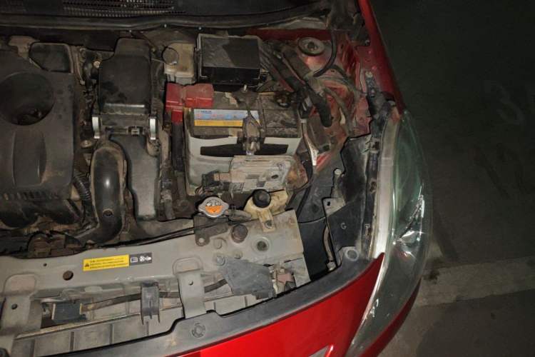 Used Nissan Sunny 2011 1.5XL CVT Luxury Edition Engine Bay Left