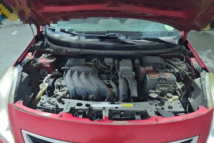 Used Nissan Sunny 2011 1.5XE CVT Comfort Edition Engine Bay