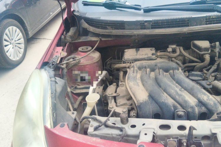 Used Nissan Sunny 2011 1.5XE CVT Comfort Edition Engine Bay Right