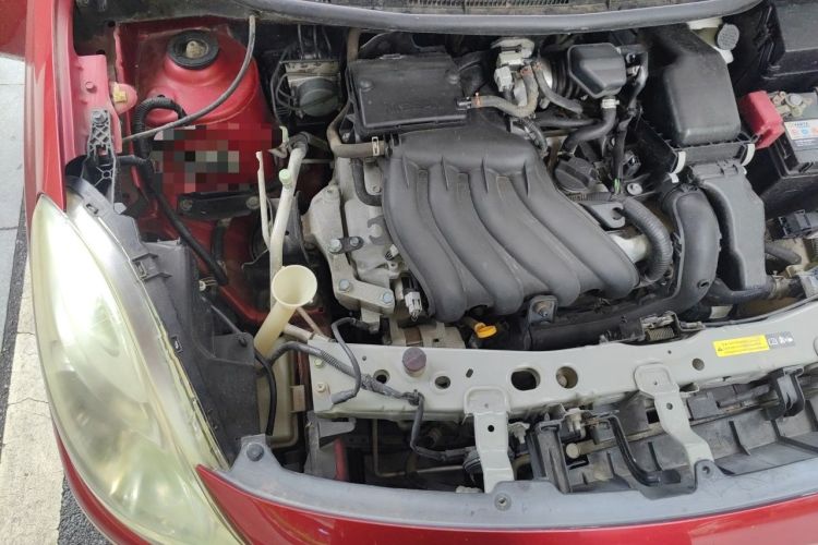 Used Nissan Sunny 2011 1.5XE CVT Comfort Edition Engine Bay Right