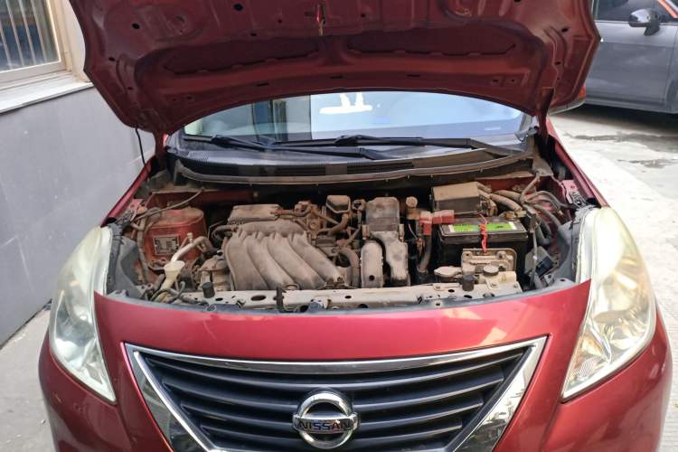 Used Nissan Sunny 2011 1.5XE CVT Comfort Edition Engine Bay