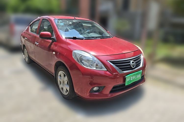 Used Nissan Sunny 2011 1.5XE CVT Comfort Edition Front Right 45 Deg