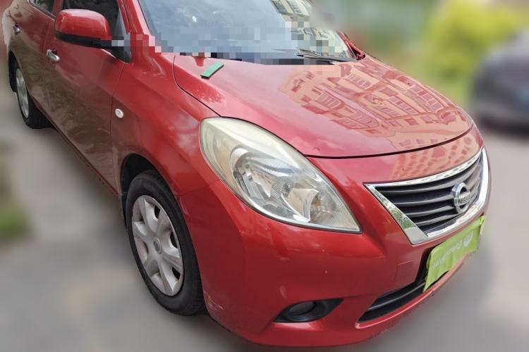 Used Nissan Sunny 2011 1.5XE CVT Comfort Edition Front Right 45 Deg