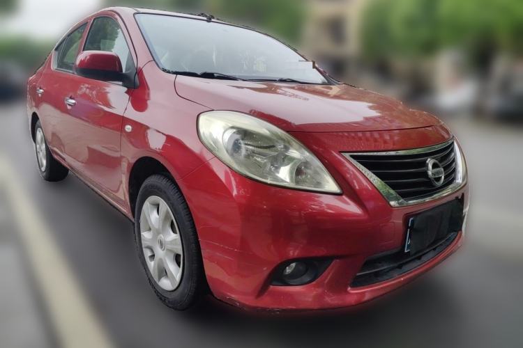 Used Nissan Sunny 2011 1.5XE CVT Comfort Edition Front Right 45 Deg