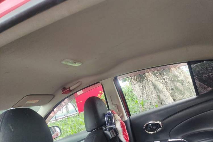 Used Nissan Sunny 2011 1.5XE CVT Comfort Edition Headliner