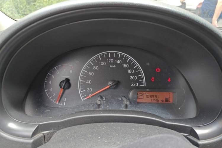 Used Nissan Sunny 2011 1.5XE CVT Comfort Edition Instrument Cluster