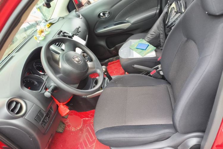 Used Nissan Sunny 2011 1.5XL CVT Luxury Edition Left Front Seat