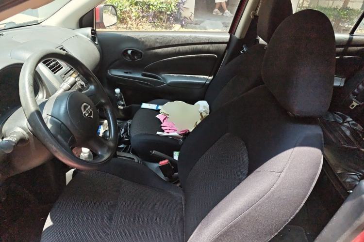 Used Nissan Sunny 2011 1.5XE CVT Comfort Edition Left Front Seat
