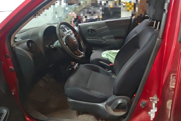 Used Nissan Sunny 2011 1.5XE CVT Comfort Edition Left Front Seat