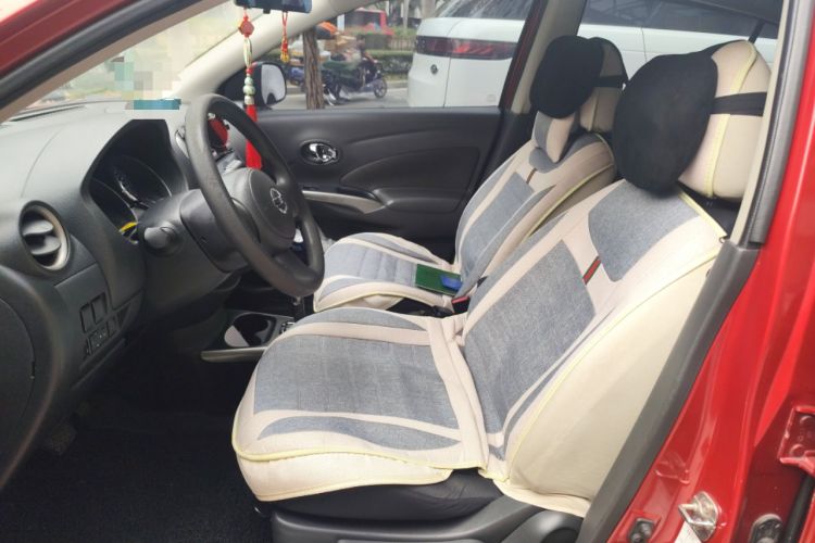 Used Nissan Sunny 2011 1.5XL CVT Luxury Edition Left Front Seat