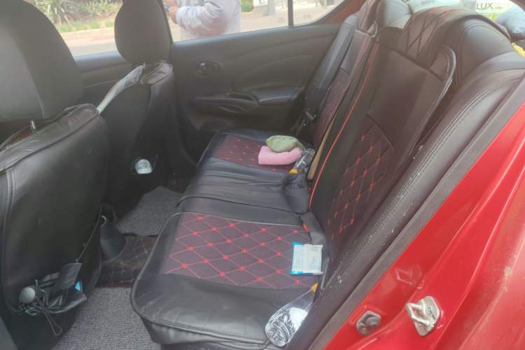 Used Nissan Sunny 2011 1.5XE CVT Comfort Edition Left Rear Seat