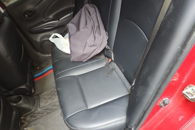 Used Nissan Sunny 2011 1.5XE CVT Comfort Edition Left Rear Seat