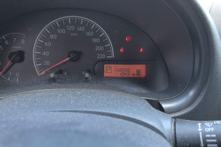 Used Nissan Sunny 2011 1.5XE CVT Comfort Edition Odometer Close Up
