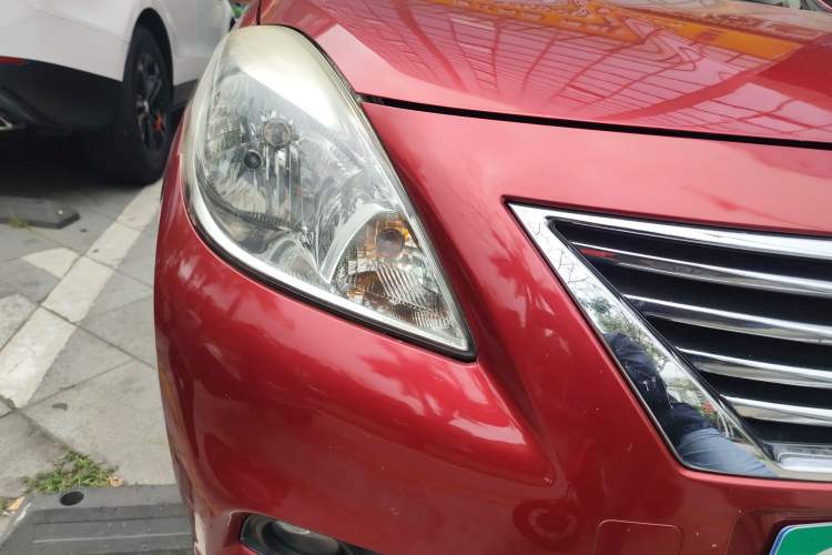 Used Nissan Sunny 2011 1.5XL CVT Luxury Edition Right Front Headlight