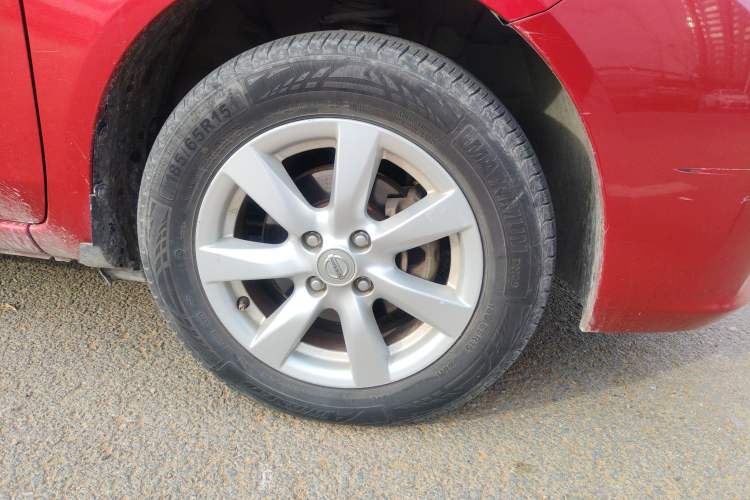 Used Nissan Sunny 2011 1.5XL CVT Luxury Edition Right Front Wheel Hub