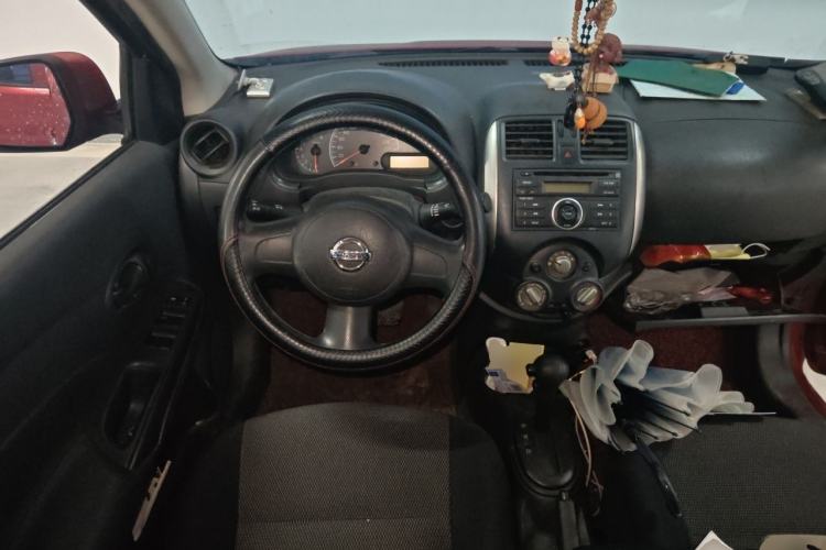Used Nissan Sunny 2011 1.5XE CVT Comfort Edition Steering Wheel