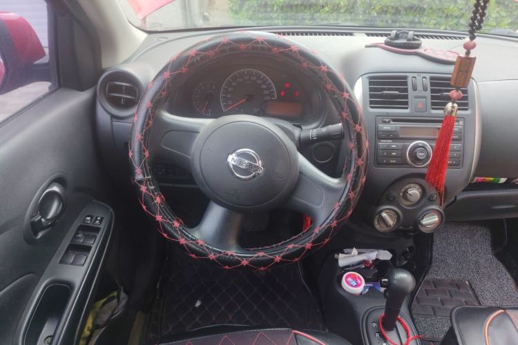 Used Nissan Sunny 2011 1.5XE CVT Comfort Edition Steering Wheel