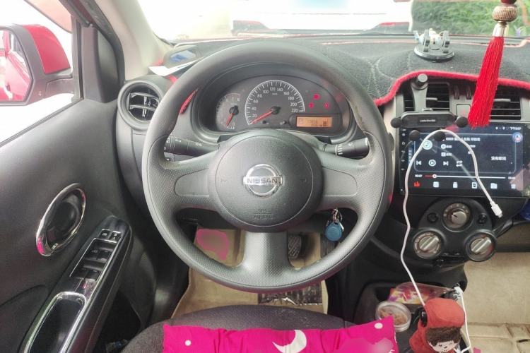 Used Nissan Sunny 2011 1.5XE CVT Comfort Edition Steering Wheel