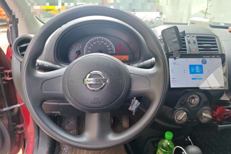 Used Nissan Sunny 2011 1.5XE CVT Comfort Edition Steering Wheel