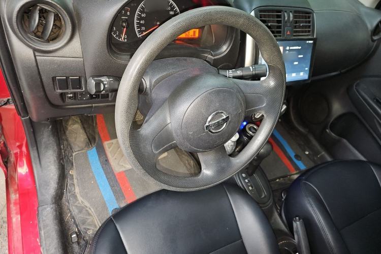 Used Nissan Sunny 2011 1.5XE CVT Comfort Edition Steering Wheel