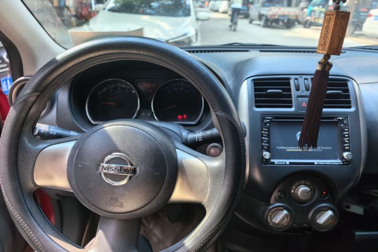 Used Nissan Sunny 2011 1.5XL Manual Deluxe Edition Steering Wheel