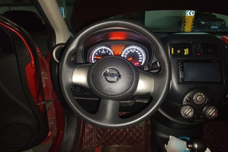 Used Nissan Sunny 2011 1.5XL CVT Luxury Edition Steering Wheel