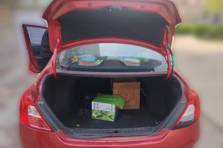 Used Nissan Sunny 2011 1.5XE CVT Comfort Edition Trunk