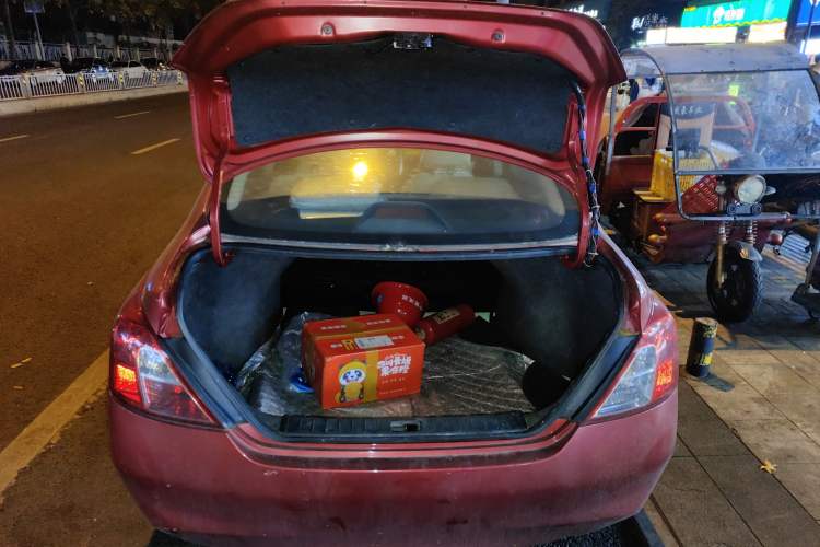 Used Nissan Sunny 2011 1.5XE CVT Comfort Edition Trunk