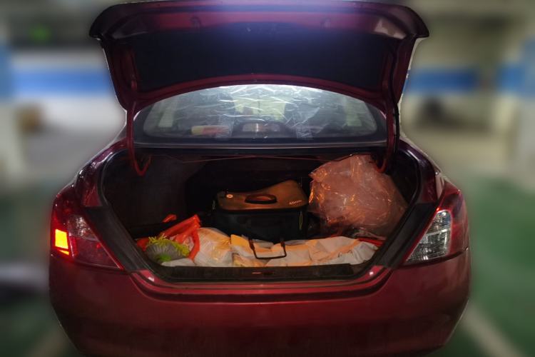 Used Nissan Sunny 2011 1.5XL Manual Deluxe Edition Trunk