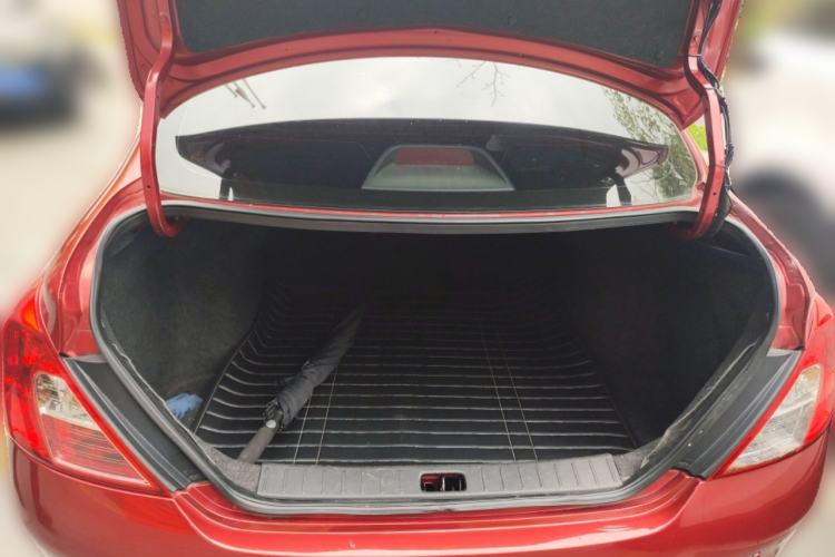 Used Nissan Sunny 2011 1.5XL CVT Luxury Edition Trunk