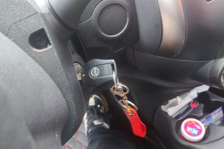 Used Nissan Sunny 2011 1.5XE CVT Comfort Edition Vehicle Key