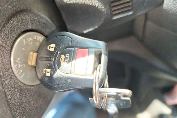 Used Nissan Sunny 2011 1.5XE CVT Comfort Edition Vehicle Key