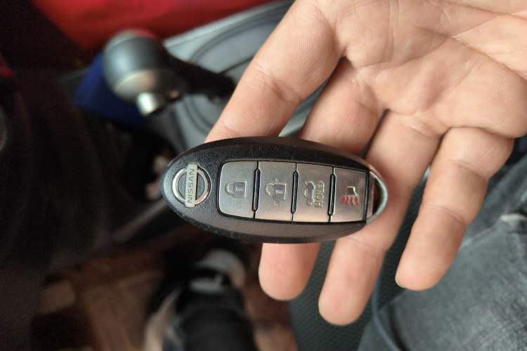 Used Nissan Sunny 2011 1.5XL CVT Luxury Edition Vehicle Key