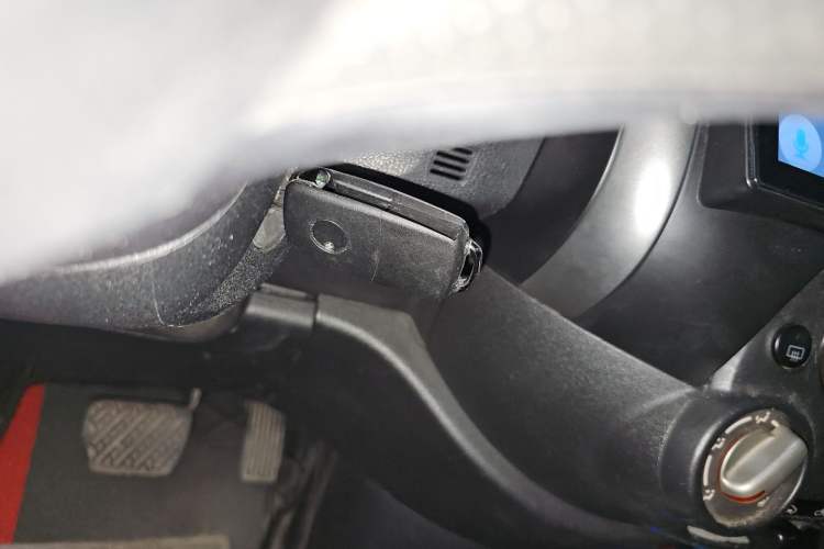 Used Nissan Sunny 2011 1.5XE CVT Comfort Edition Vehicle Key