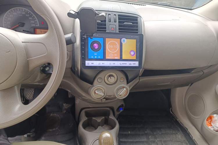 Used Nissan Sunny 2011 1.5XE Manual Comfort Edition Audio And AC Panel
