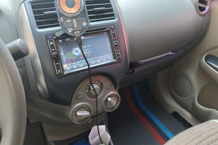 Used Nissan Sunny 2011 1.5XL CVT Luxury Edition Audio And AC Panel