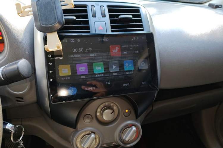 Used Nissan Sunny 2011 1.5XE CVT Comfort Edition Audio And AC Panel