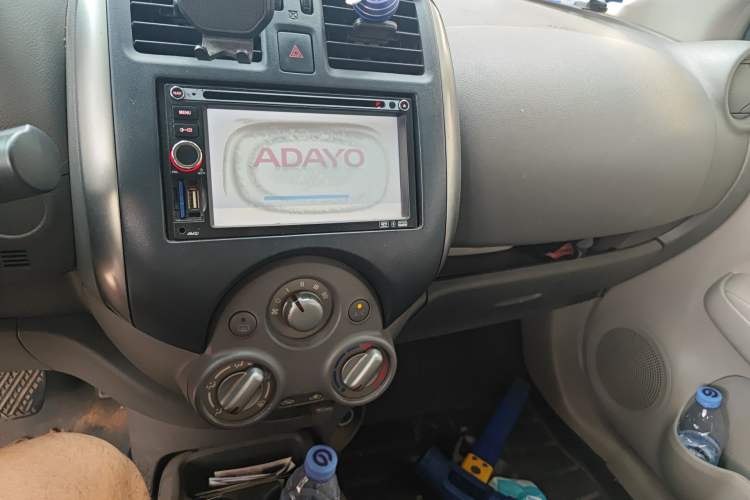 Used Nissan Sunny 2011 1.5XE CVT Comfort Edition Audio And AC Panel
