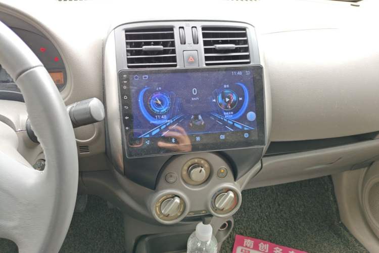 Used Nissan Sunny 2011 1.5XE CVT Comfort Edition Audio And AC Panel