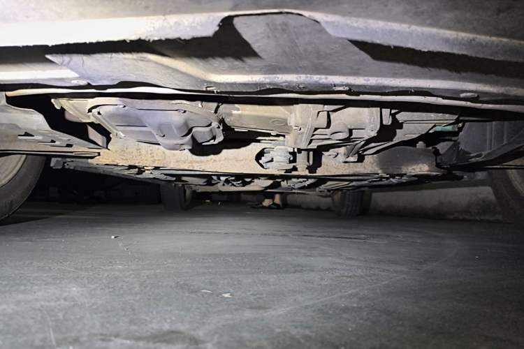 Used Nissan Sunny 2011 1.5XV Manual Luxury Edition Chassis Front