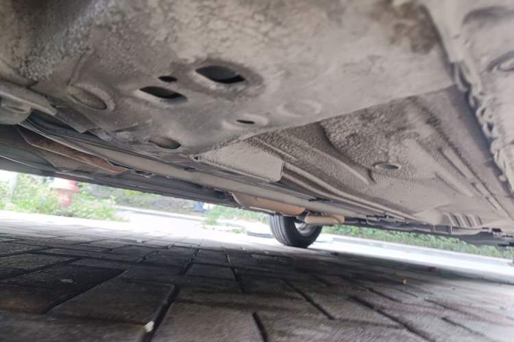 Used Nissan Sunny 2011 1.5XE Manual Comfort Edition Chassis Front Left