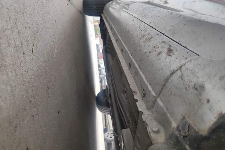 Used Nissan Sunny 2011 1.5XE Manual Comfort Edition Chassis Front Right