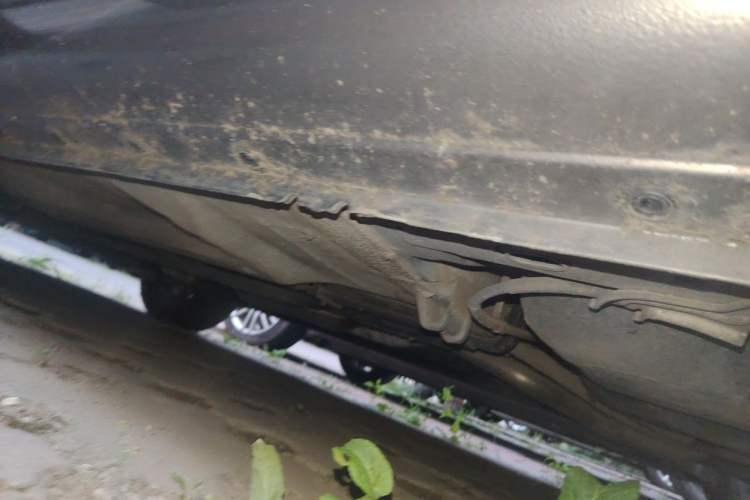 Used Nissan Sunny 2011 1.5XE Manual Comfort Edition Chassis Rear Left