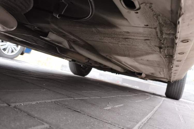 Used Nissan Sunny 2011 1.5XE CVT Comfort Edition Chassis Rear Right
