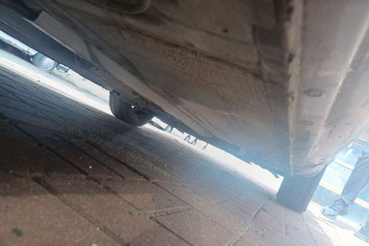 Used Nissan Sunny 2011 1.5XE Manual Comfort Edition Chassis Rear Right