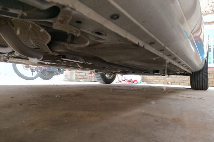 Used Nissan Sunny 2011 1.5XE Manual Comfort Edition Chassis Rear Right
