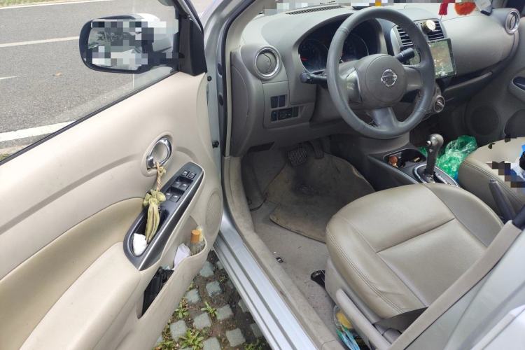 Used Nissan Sunny 2011 1.5XL CVT Luxury Edition Driver Seat