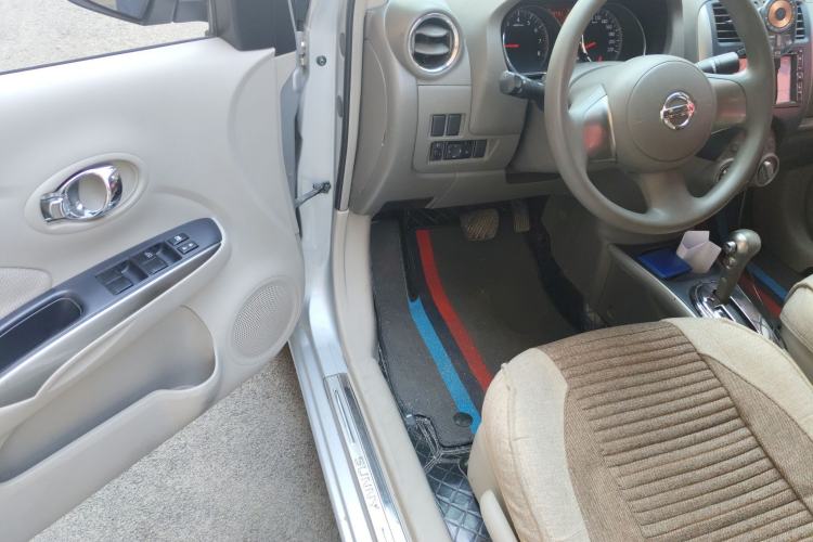Used Nissan Sunny 2011 1.5XL CVT Luxury Edition Driver Seat