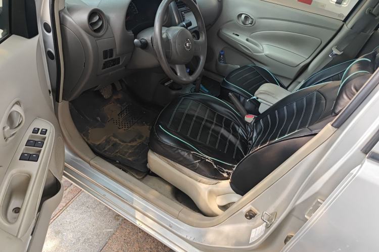 Used Nissan Sunny 2011 1.5XE CVT Comfort Edition Driver Seat